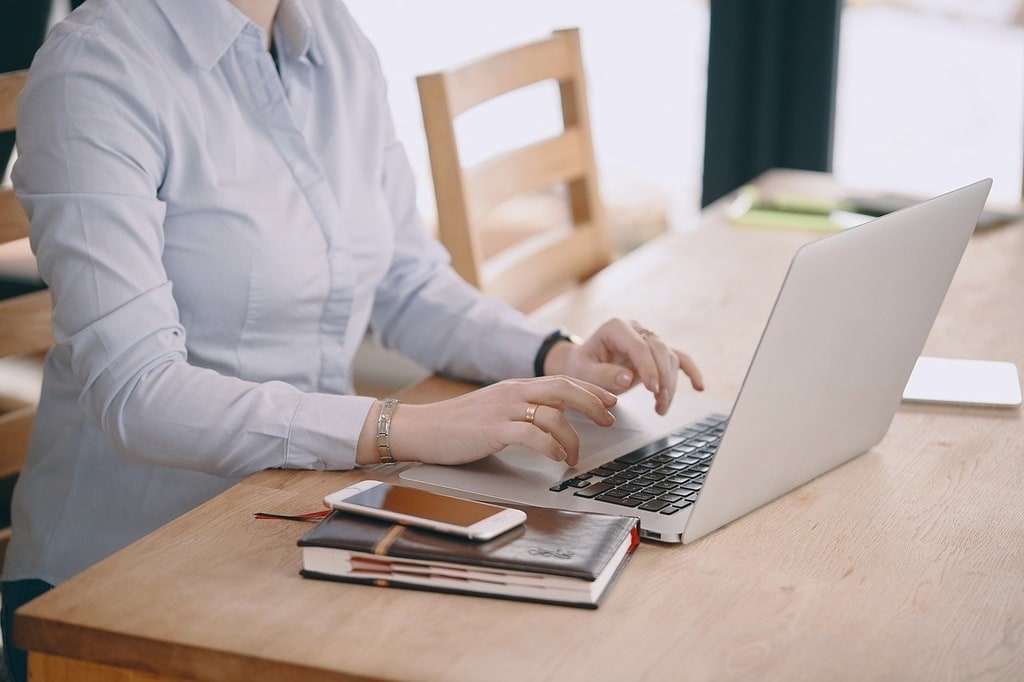 Comment la reformulation IA de Scribens peut booster votre style d'écriture